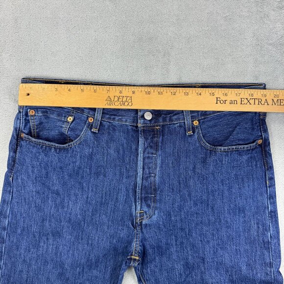 LEVIS 501xx Straight Leg Button Fly Mens Medium Wash Casual Denim Jeans 38x30 - Picture 8 of 9